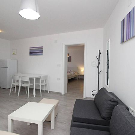 House Lavanda - Kricin, underground level apartment Baška Buitenkant foto